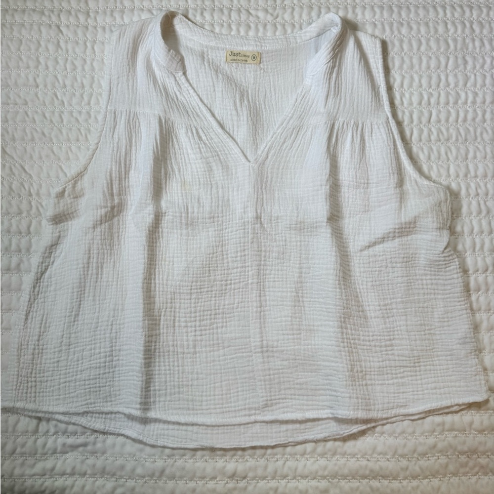 Women’s 4- Pc M/S Summer Casual Tops Bundle - Picture 2 of 5